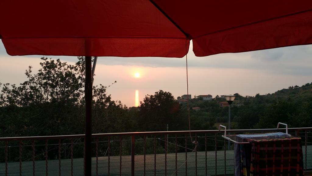 Agriturismo Agri Armonia San Lucido Δωμάτιο φωτογραφία